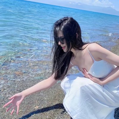 亿万富女